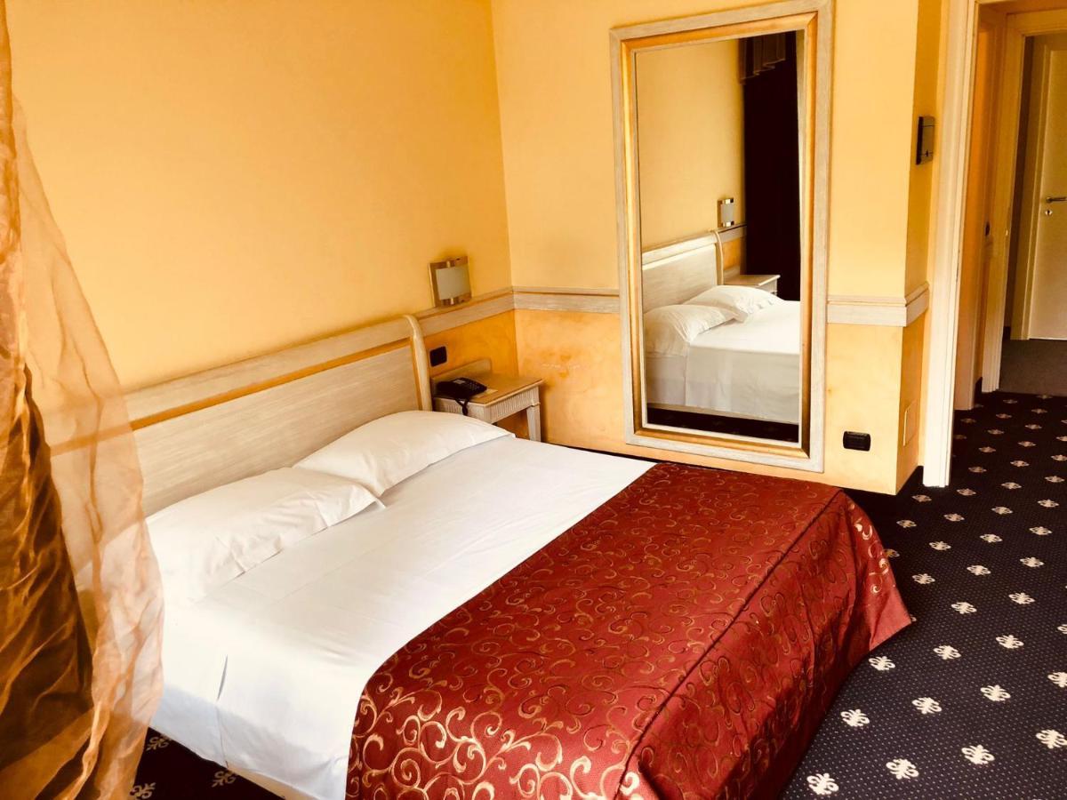 Motel Malpensa Inn & Hotel-Airport Case Nuove  Extérieur photo