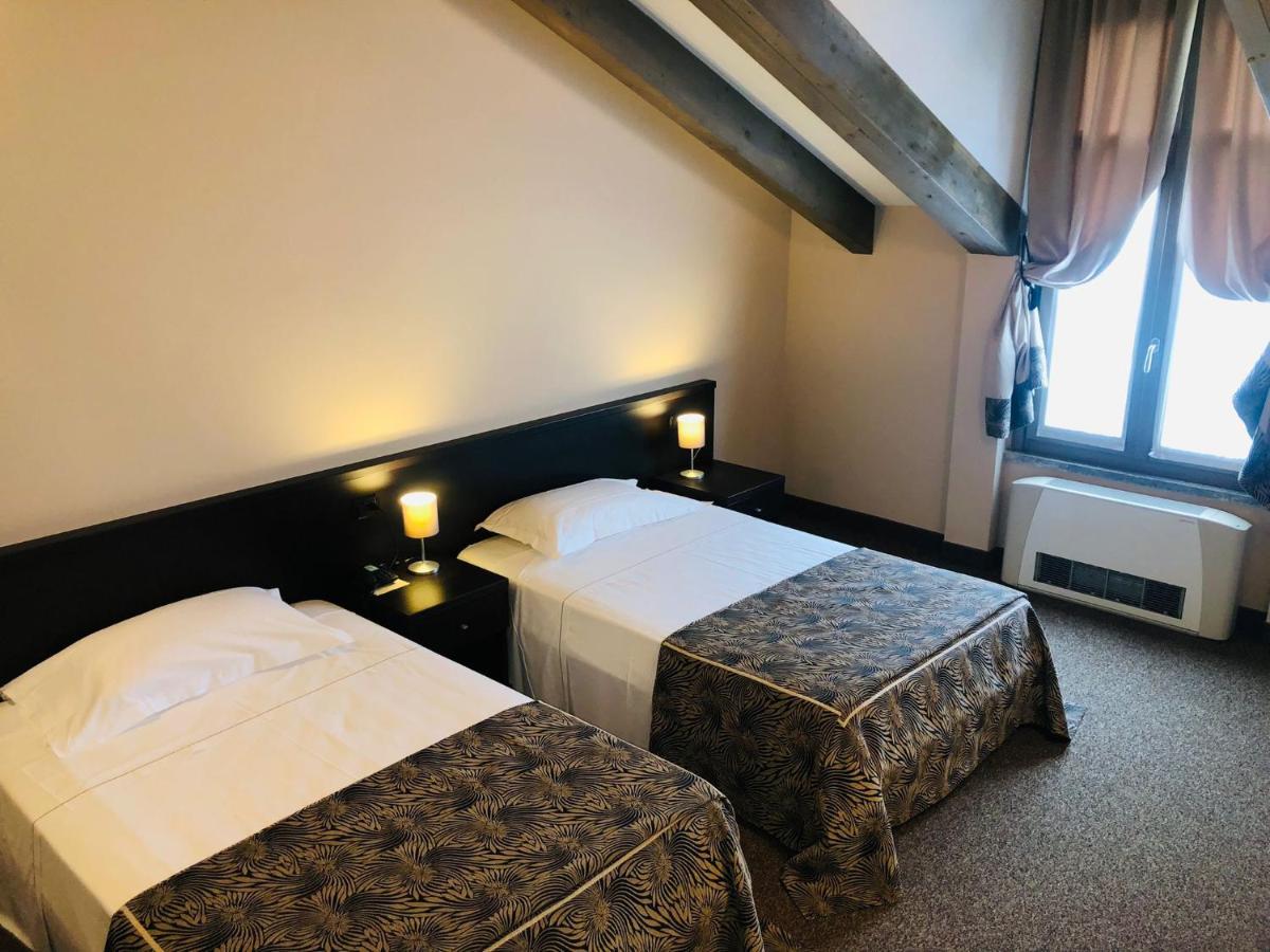 Motel Malpensa Inn & Hotel-Airport Case Nuove  Extérieur photo