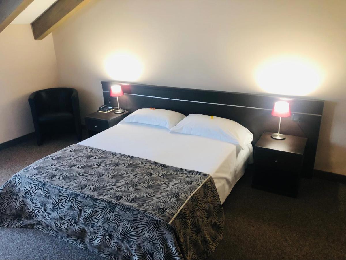 Motel Malpensa Inn & Hotel-Airport Case Nuove  Extérieur photo