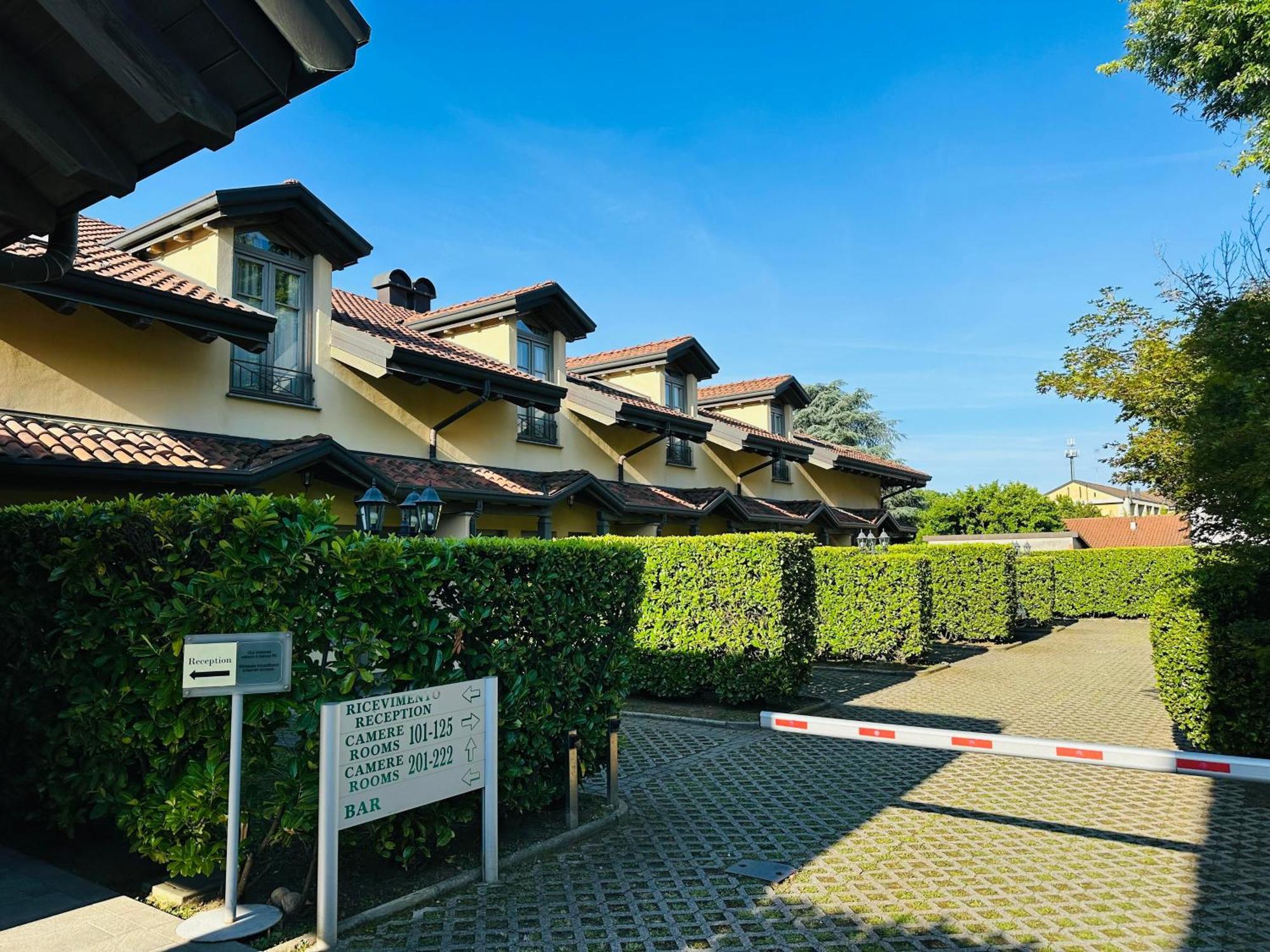 Motel Malpensa Inn & Hotel-Airport Case Nuove  Extérieur photo